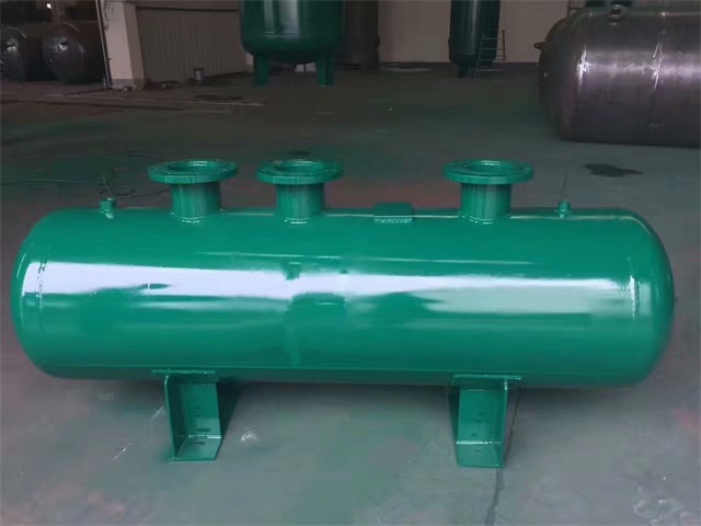 1679991473376569.jpeg 双河双河双河蒸汽分气缸1.jpeg
